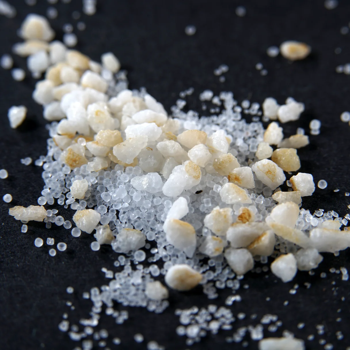 Granulado cristalino blanco de materia prima a granel